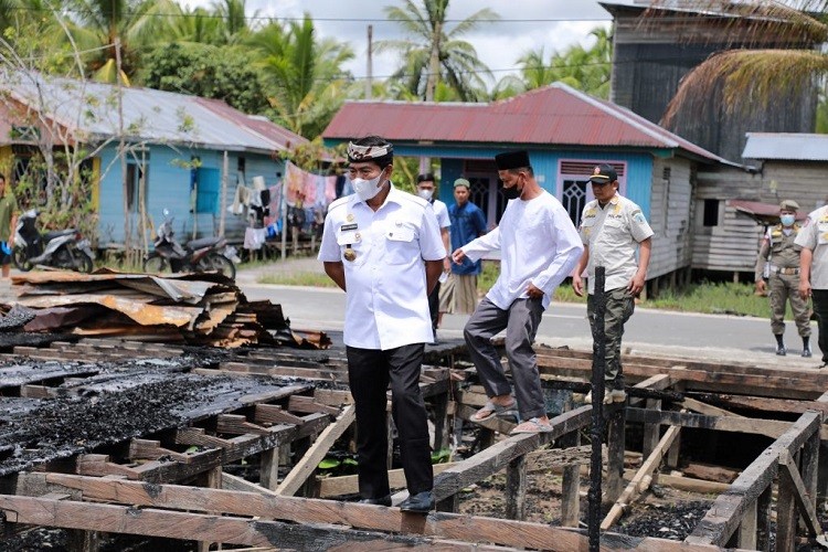 Gubernur Kaltara Berikan Bantuan Sekaligus Serap Aspirasi Masyarakat | Tarakan TV